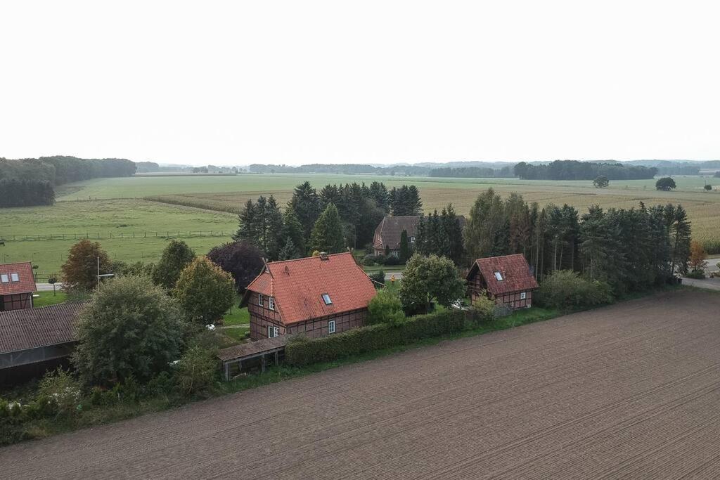Kirchlinteln Fachwerk-Ferienhaus, Ruhe Auf Dem Land, Haustiere Willkommen, Leihfahrraeder, 24-7 Check In מראה חיצוני תמונה